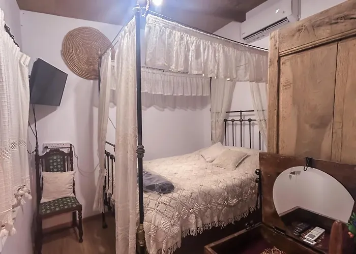 Angels Traditional House